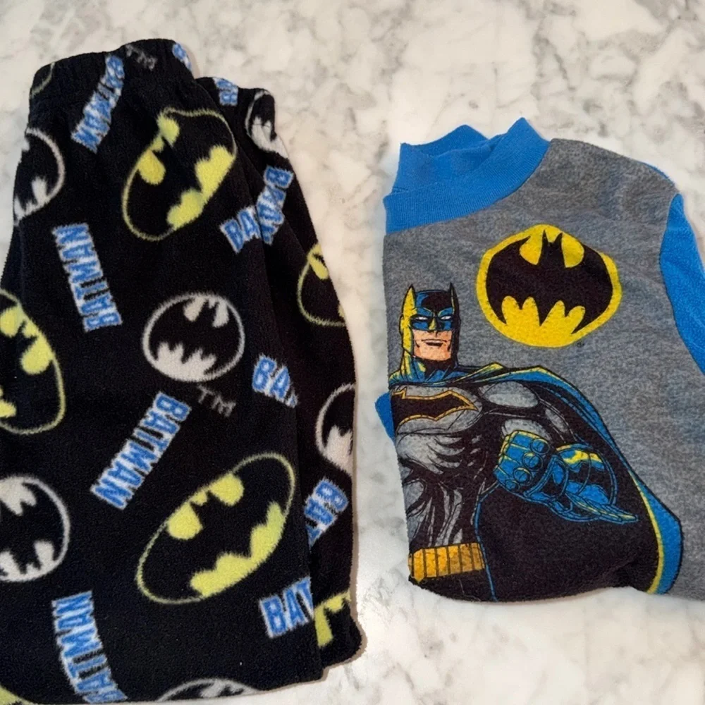 BATMAN FLEECE PJ TOP & BOTTOM 6/7